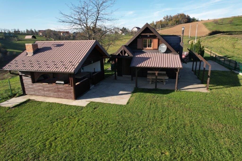 Villa Vikendica Bajka à Banja Luka Extérieur photo
